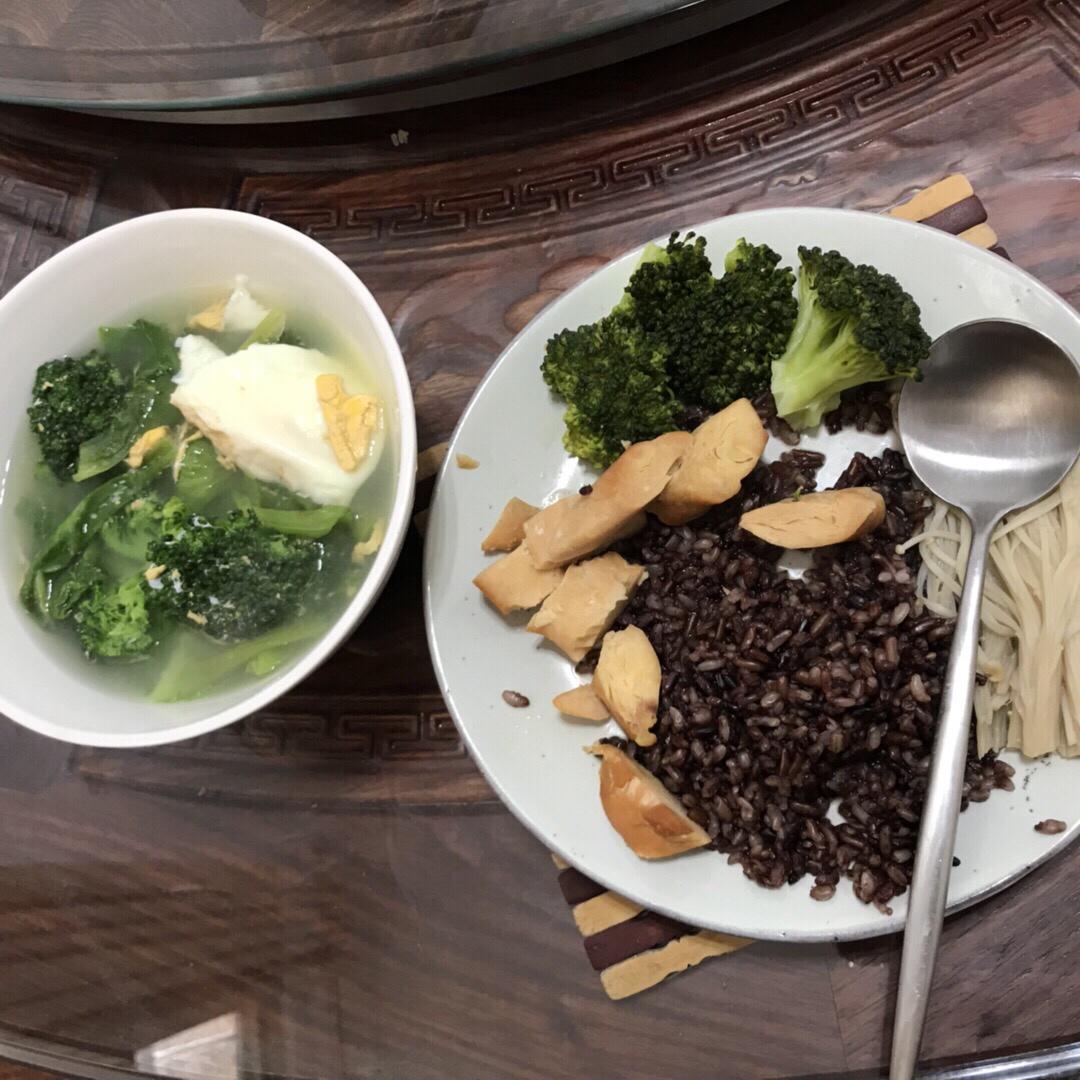 糙米黑米燕麦米纯杂粮饭（减脂期碳水补充主食）