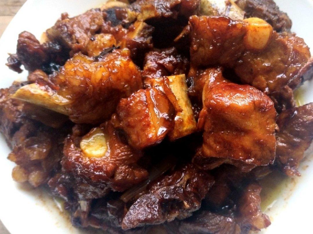 红烧排骨