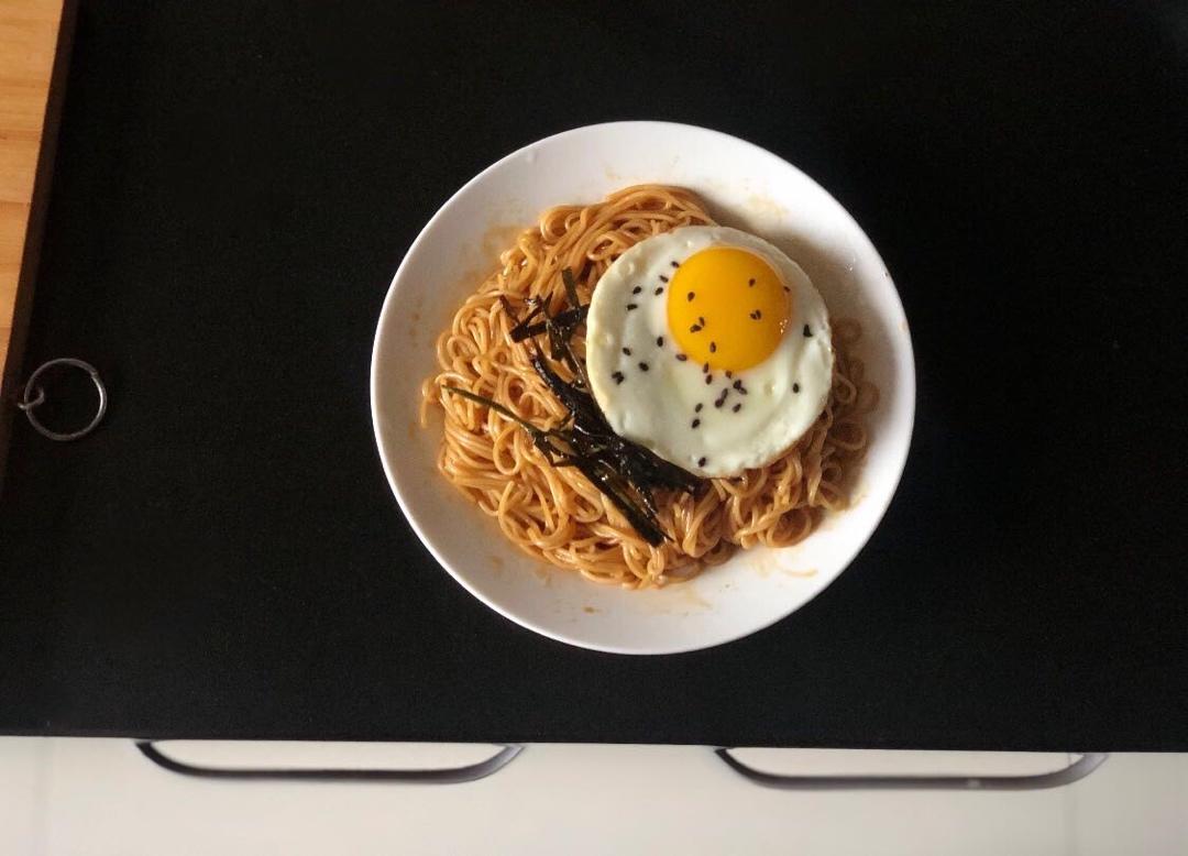 教你做香到舔盘子的灵魂葱油拌面🍜