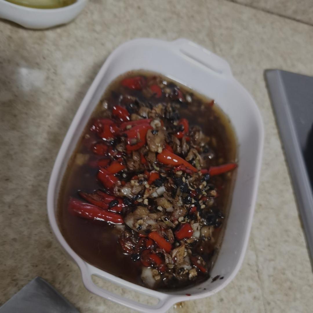 【蒜蓉辣椒酱】比烧烤店还好吃的自制辣酱