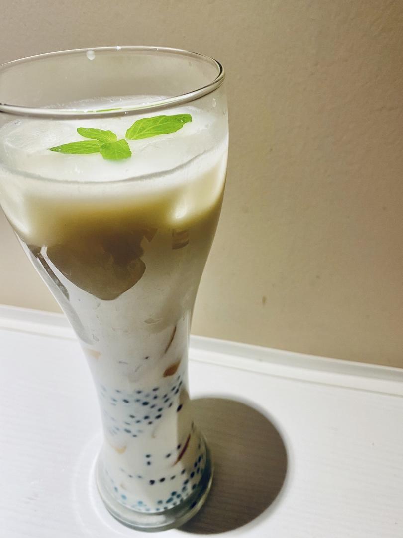 治愈系甜品|蝶豆花椰汁西米糕&西米牛奶露