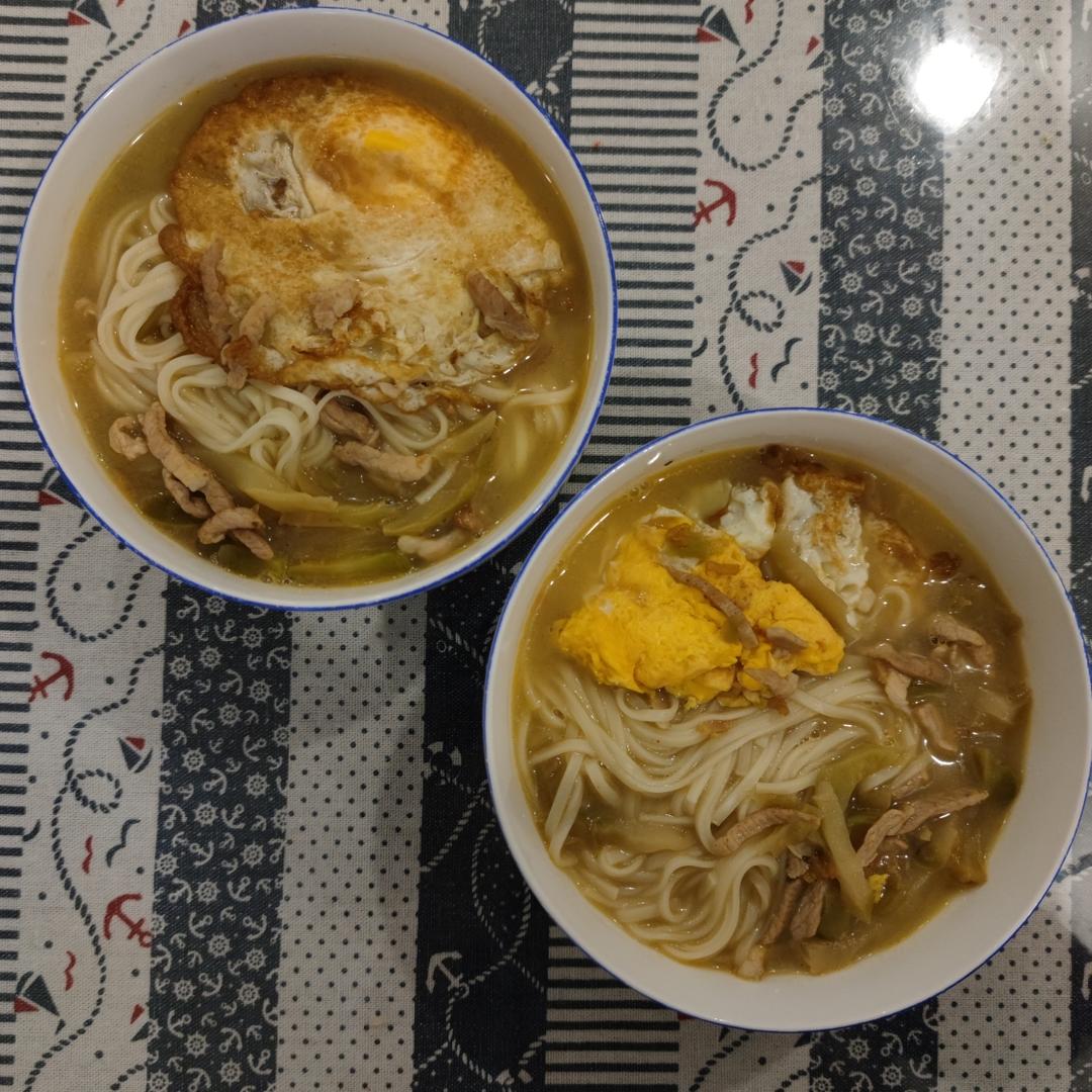 打工人晚餐-榨菜肉丝面