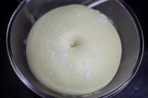 奶香紫米松松面包💜软软糯糯😋皮薄馅大的做法 步骤4