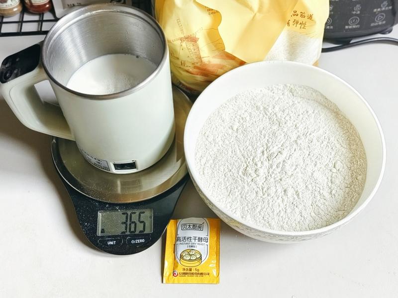 纯奶手撕吐司的做法 步骤1