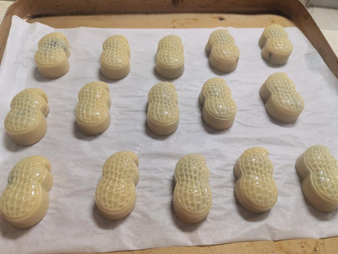 枣泥核桃& 广式月饼