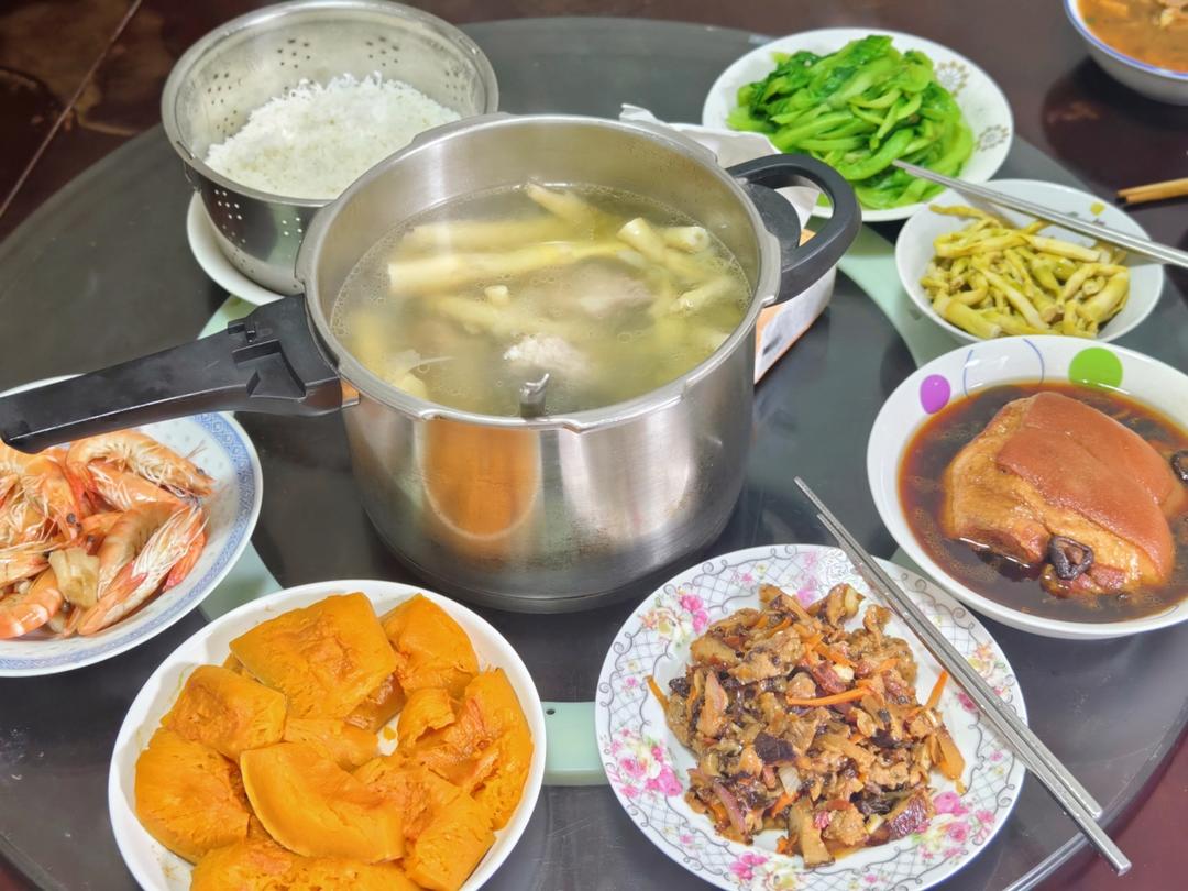酸萝卜老鸭汤