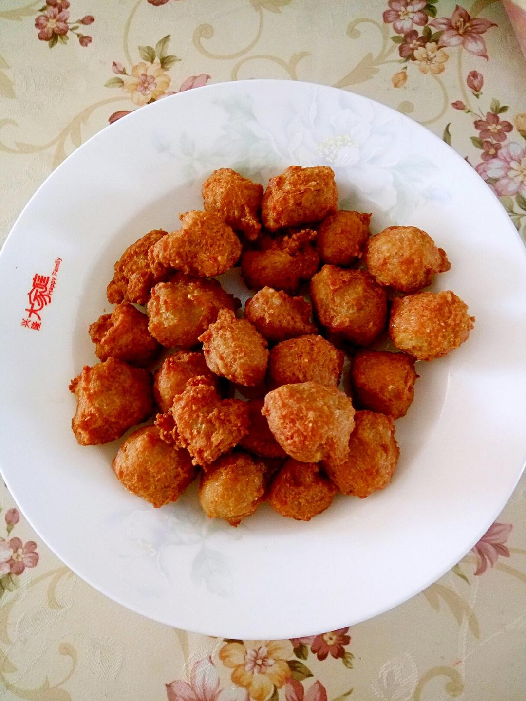 酥炸肉丸子