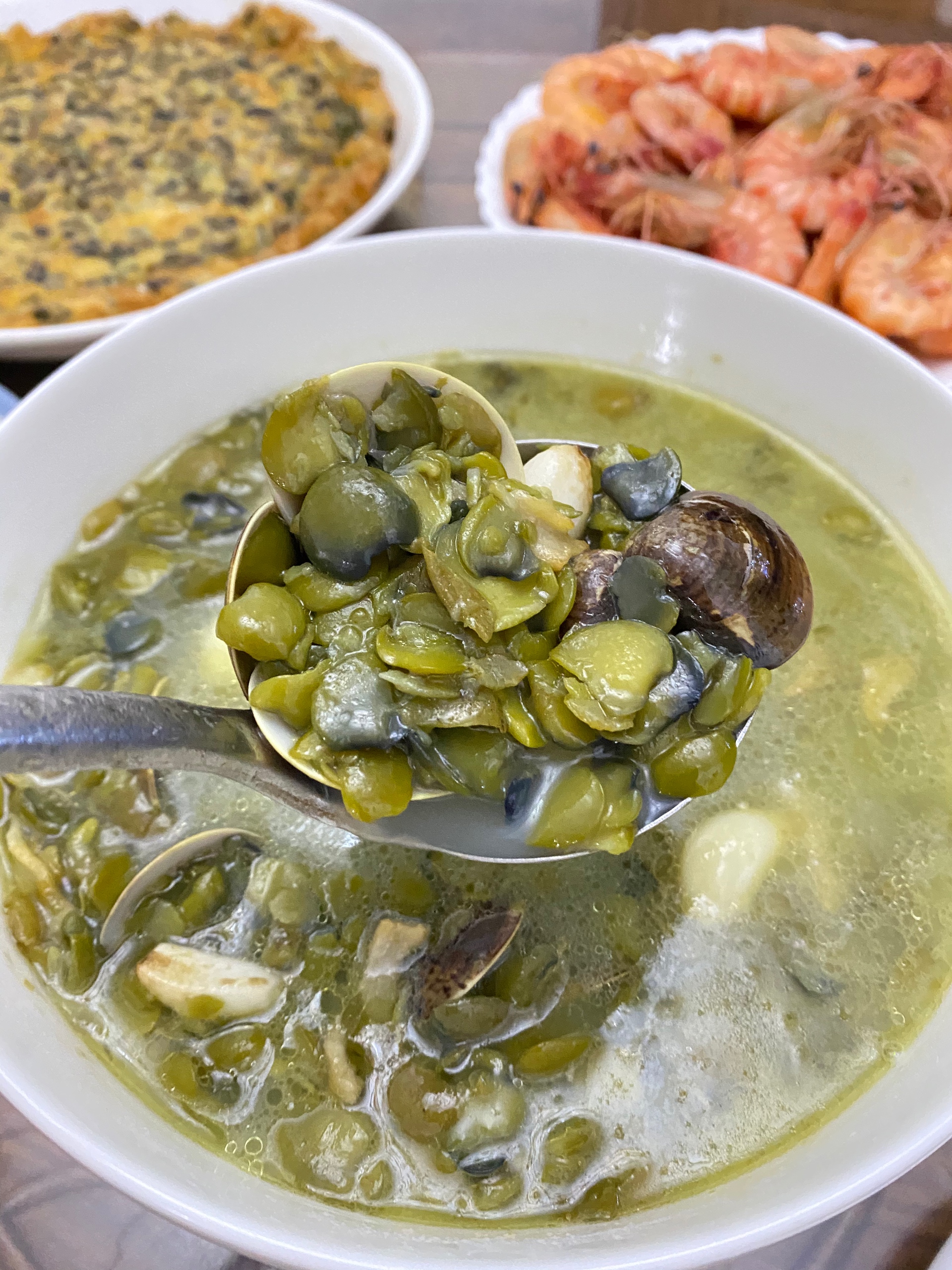 用红树林果实（海豆/榄钱）做家乡味的汤的做法