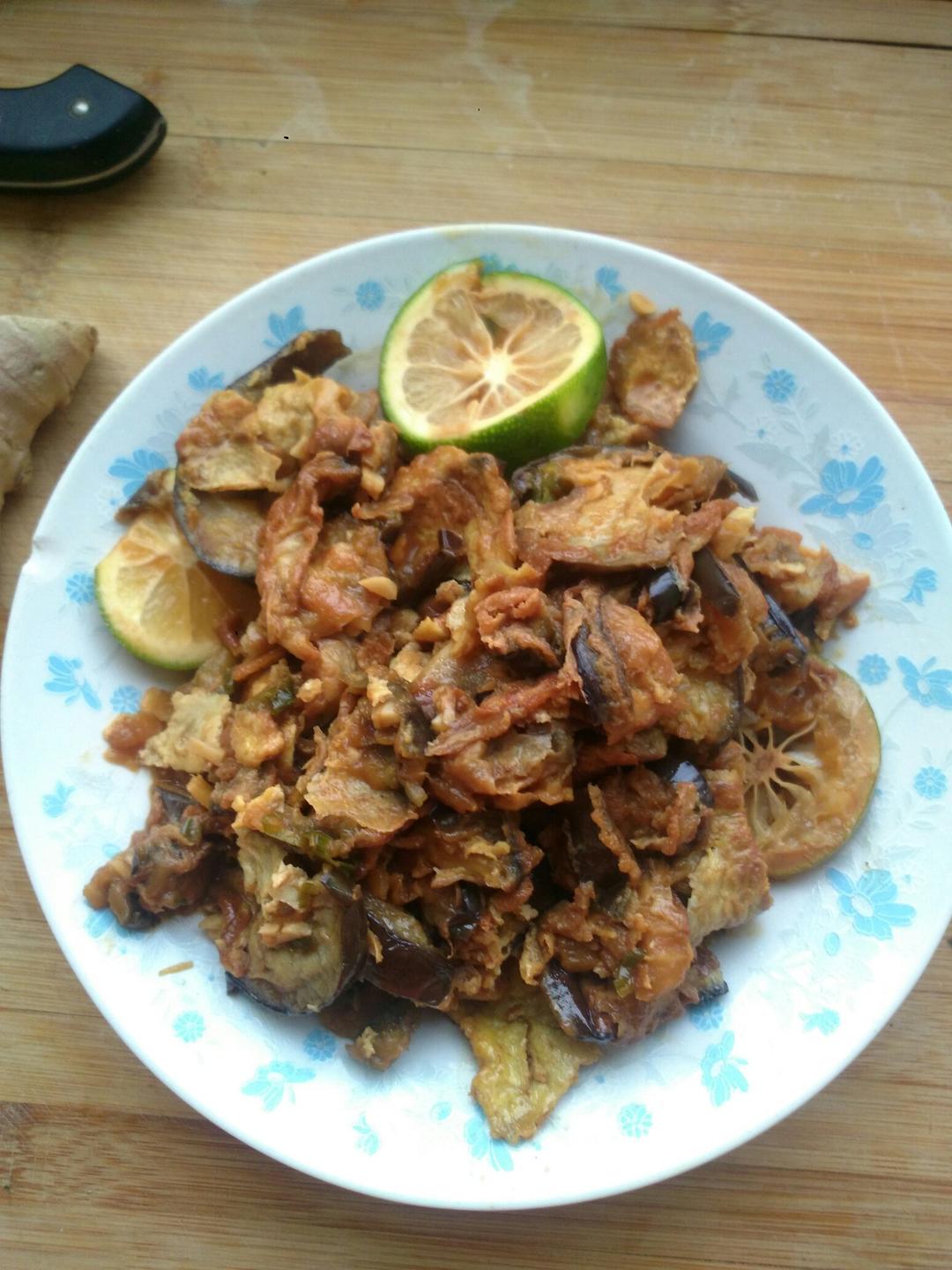 让茄子变身为鱼肉味的美味【茄子鱼】