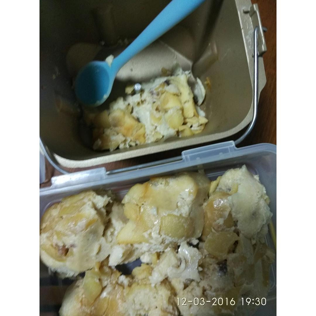 焦糖苹果面包布丁