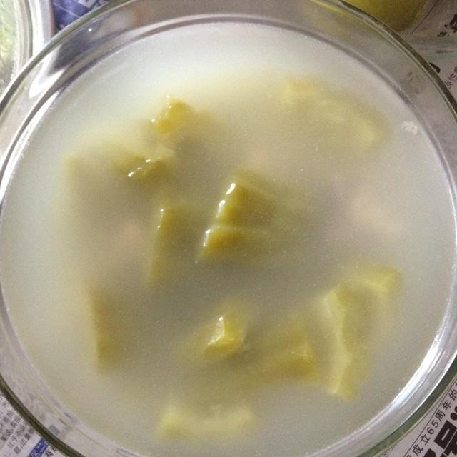 清凉苦瓜黄豆汤的做法