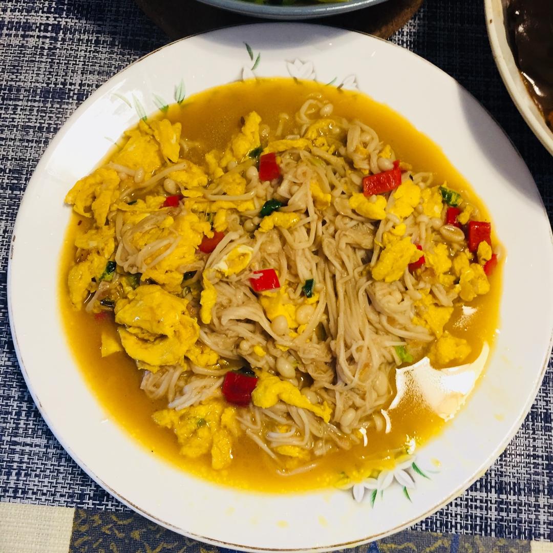 金针菇炒鸡蛋