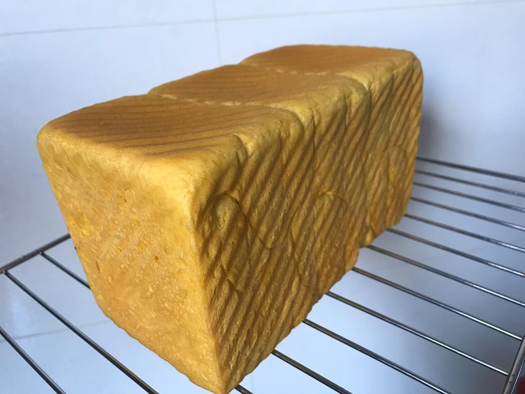 南瓜吐司（南瓜小餐包)