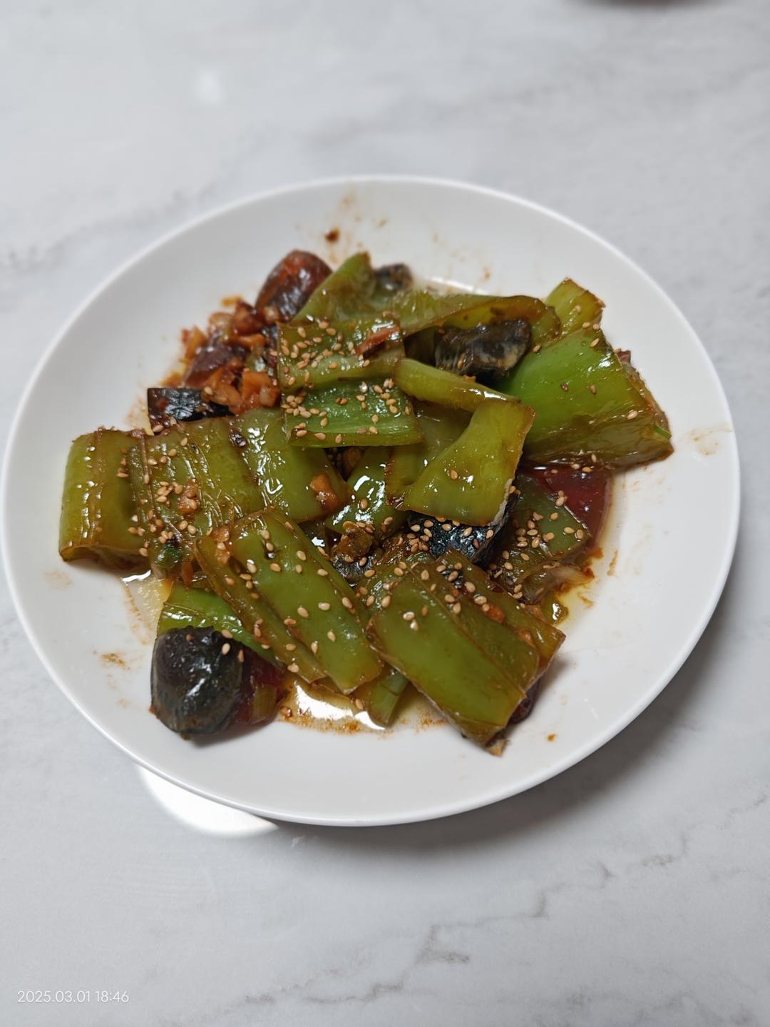 虎皮青椒皮蛋