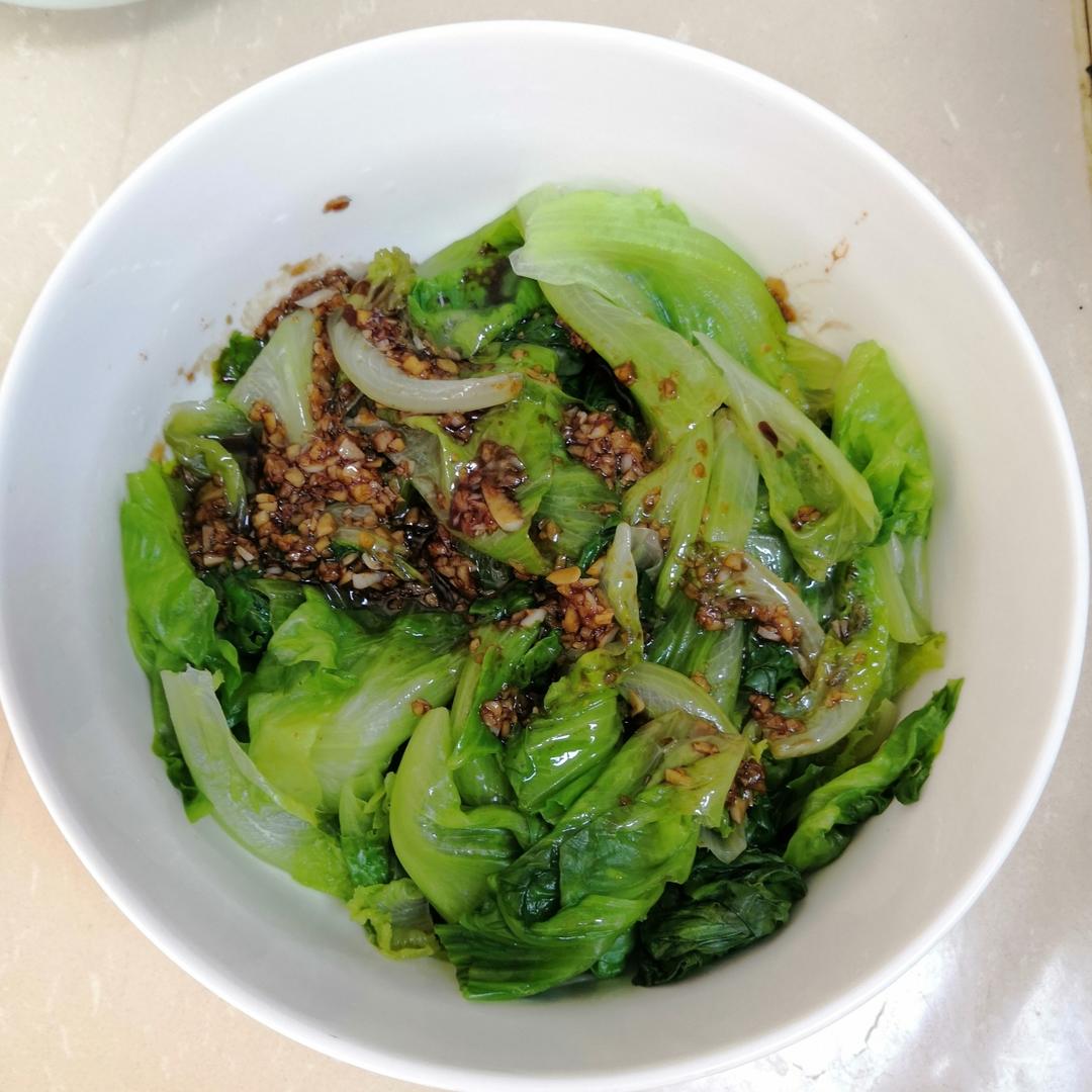 一点不输饭店的白灼罗马生菜