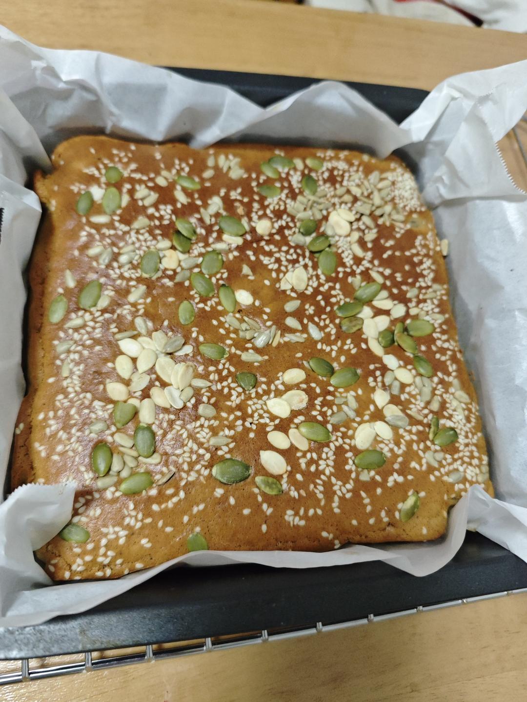 低糖低油健康又美味～红糖枣糕