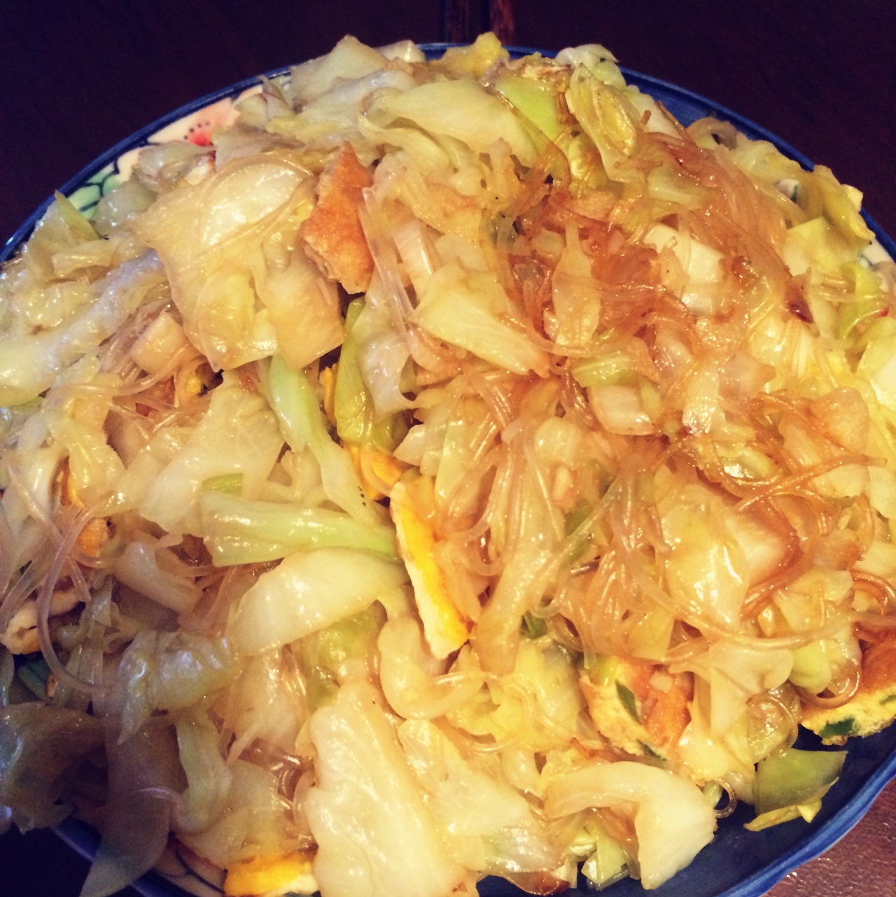 包菜粉丝炒鸡蛋