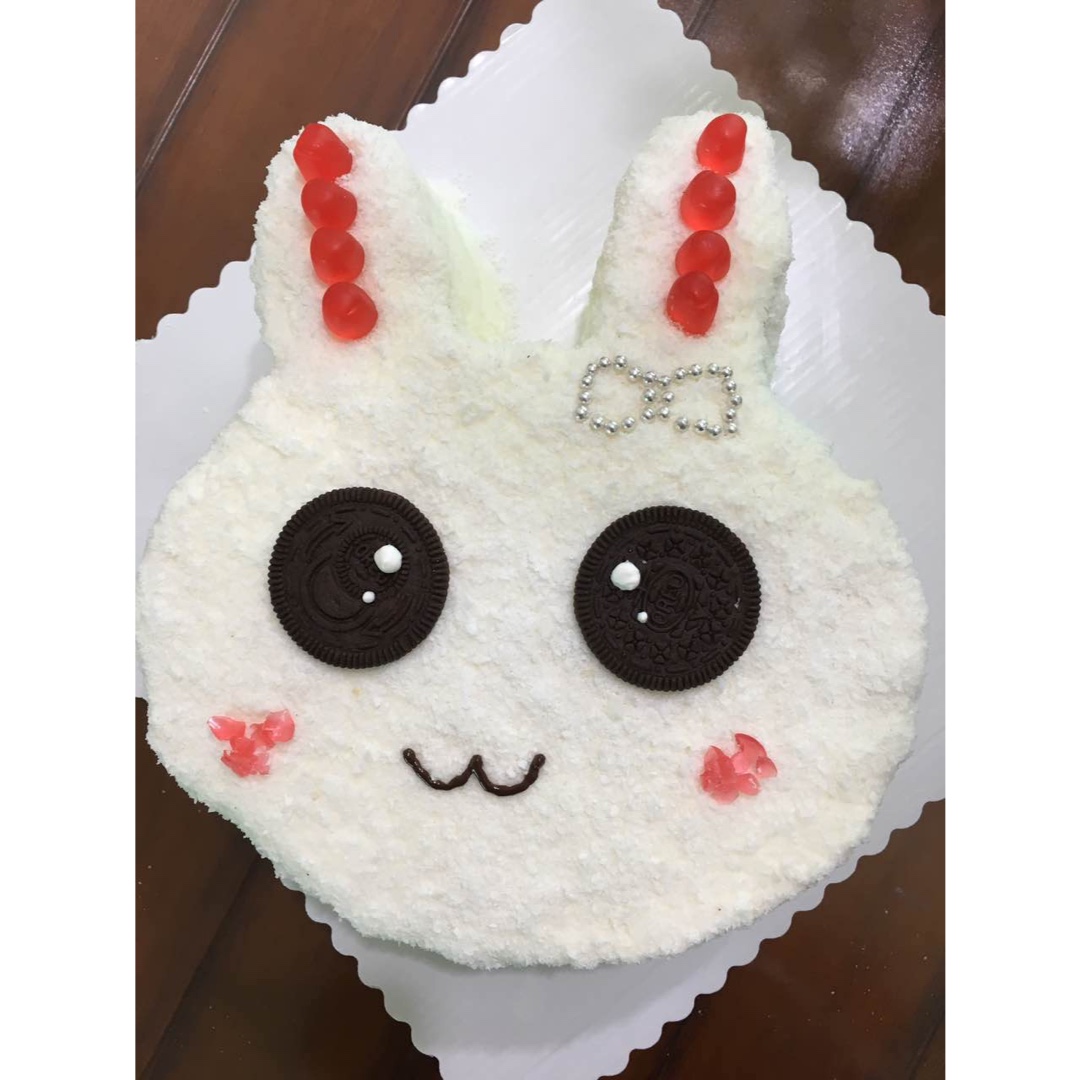 椰蓉小兔子奶油蛋糕