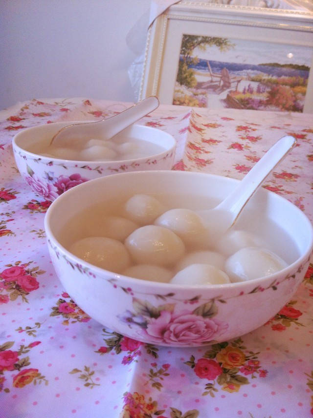 黑芝麻汤圆