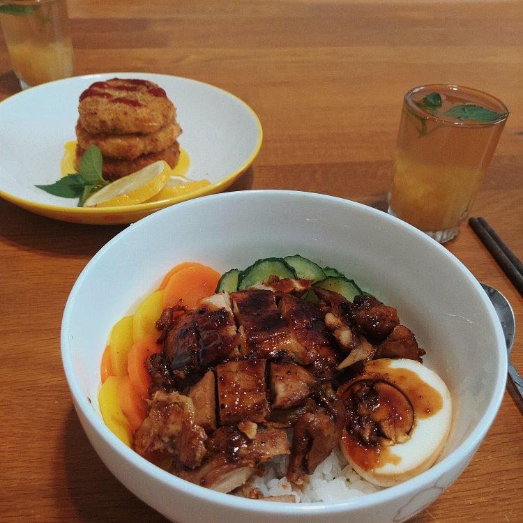 正宗日本吉野家照烧鸡排饭