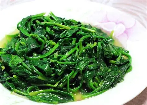 清炒菠菜