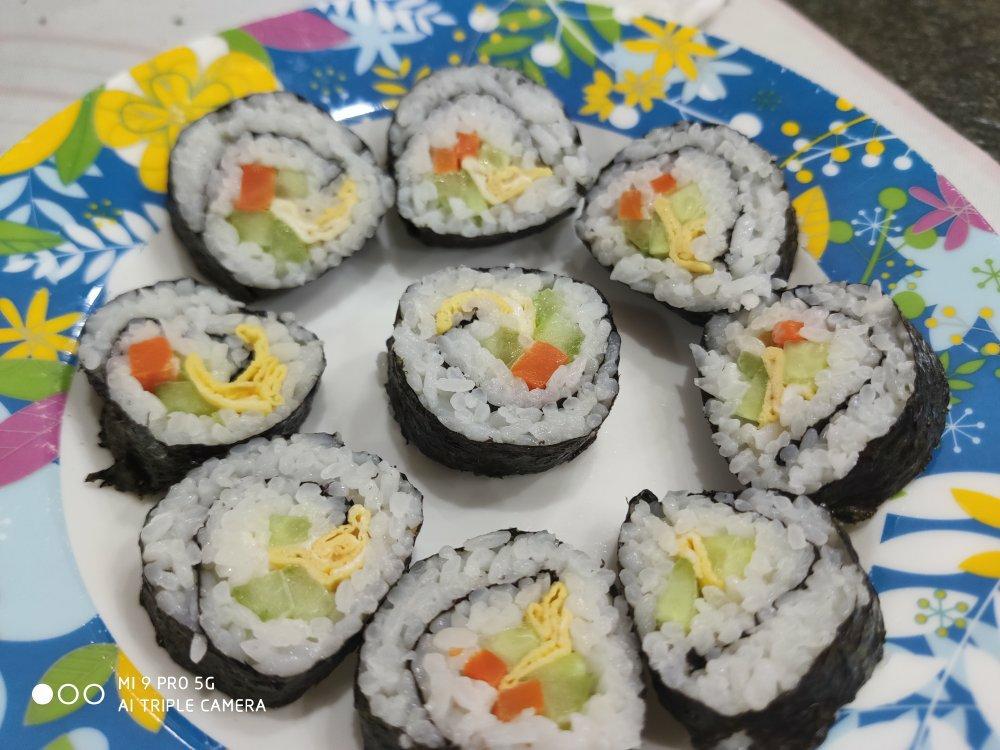 自制寿司（含寿司醋配方和超详细寿司卷法）