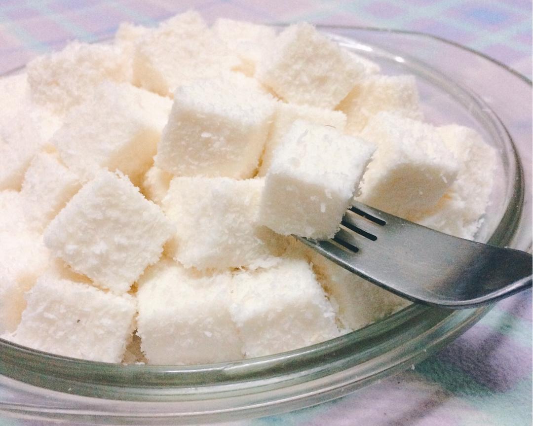 椰奶冻 抹茶奶冻的做法