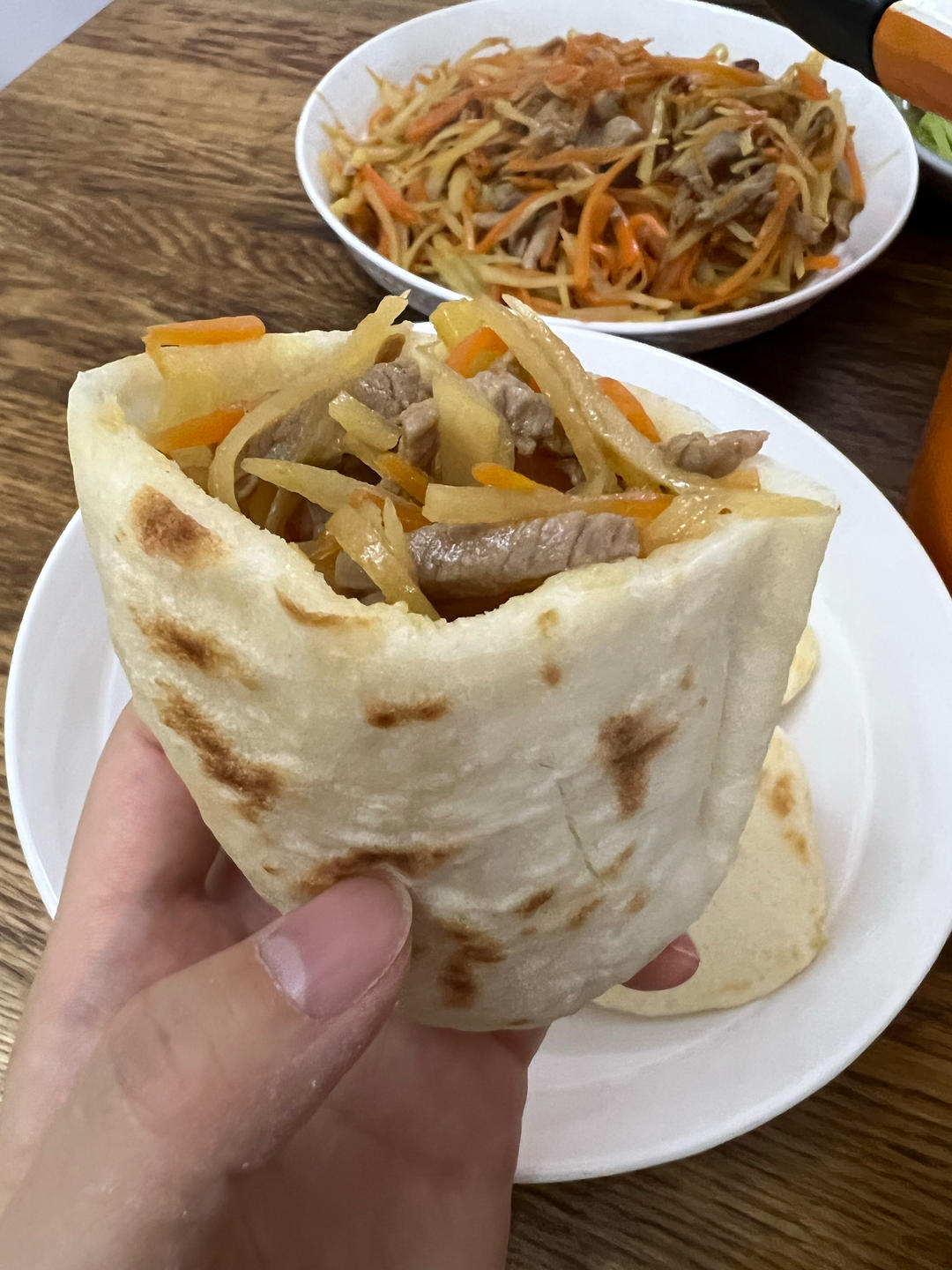 蓬松暄软「发面口袋饼」的做法，万物皆可夹！