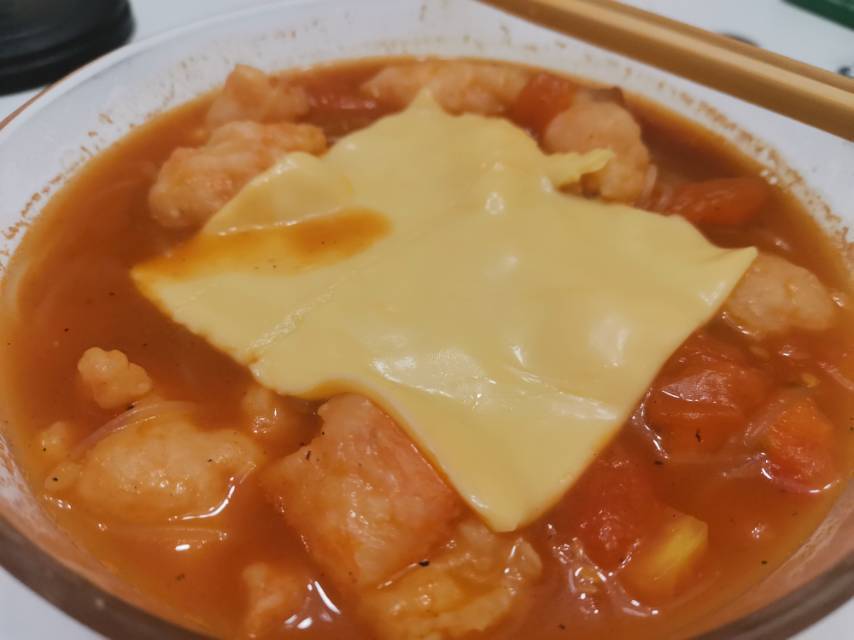 番茄虾滑粉丝煲