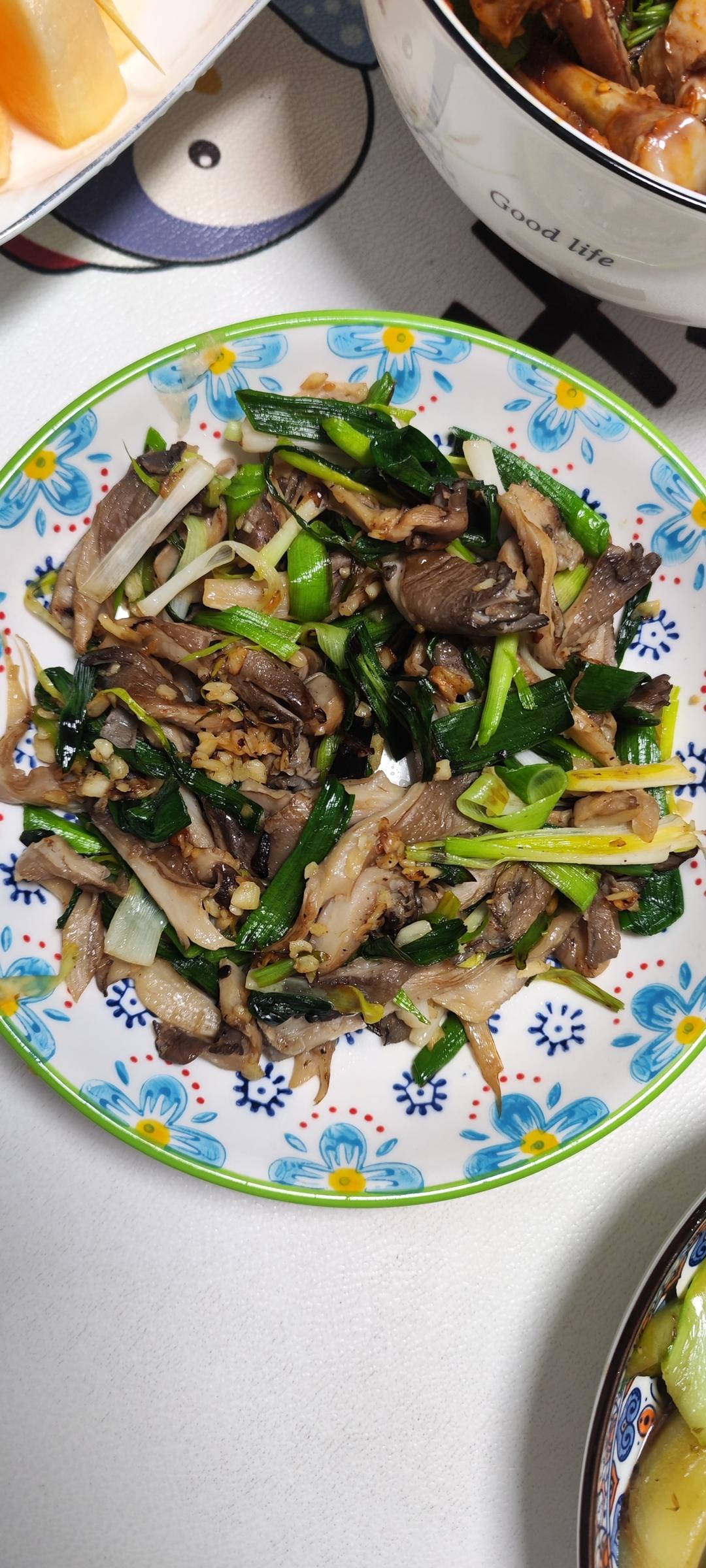 素炒平菇