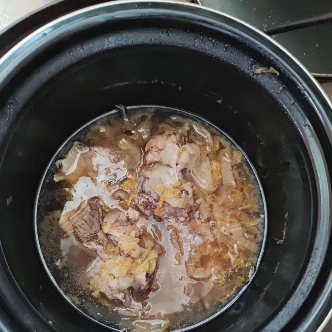 酸菜炖排骨（电压力锅）