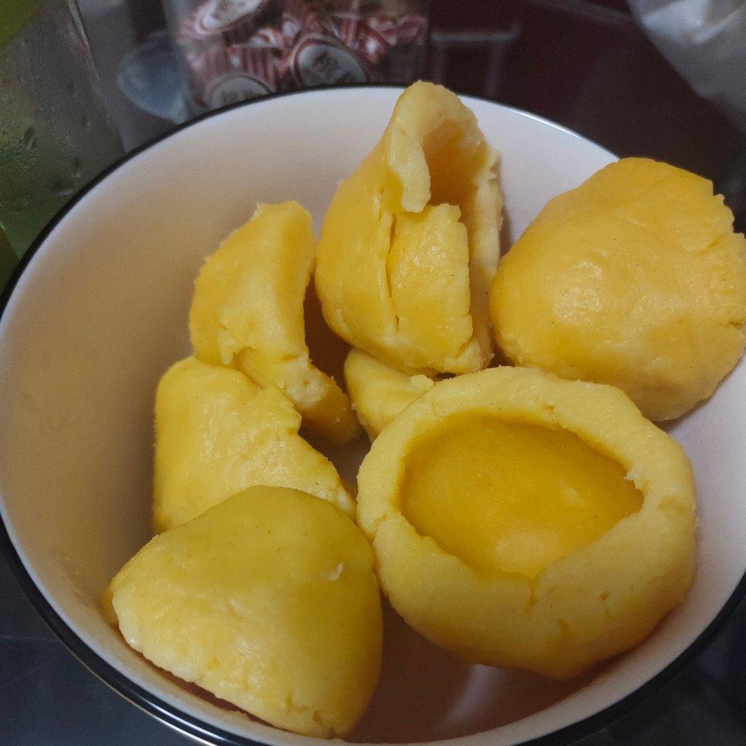 纯玉米面窝窝头(烫面.不发酵)