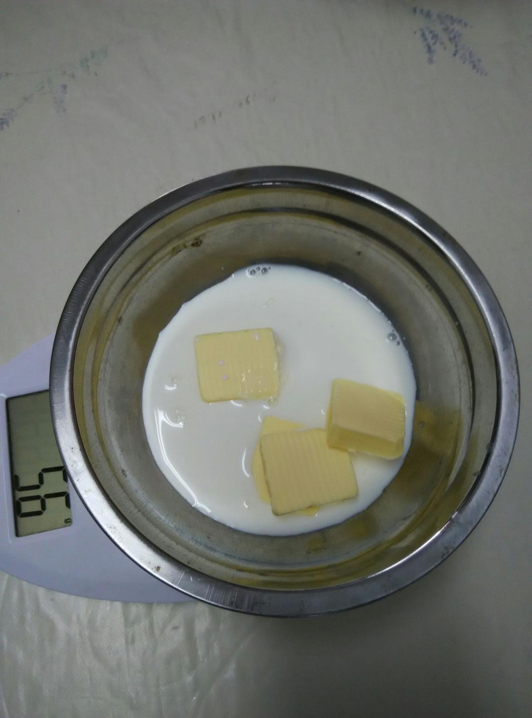 纯奶手撕吐司的做法 步骤1