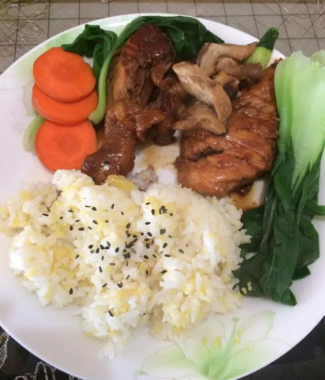 照烧鸡腿饭