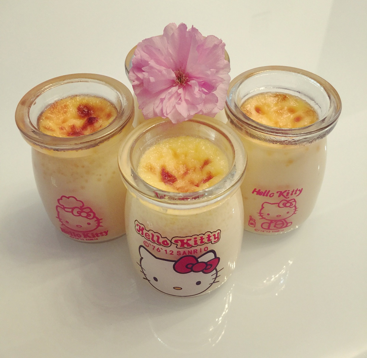 Crèmebrulée。法式烤布雷。焦糖布丁。