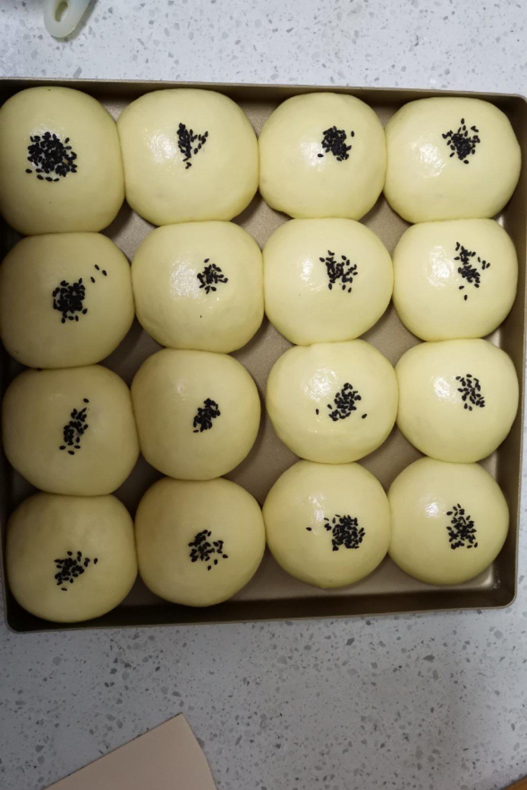 鲜奶油小餐包（一次发酵）