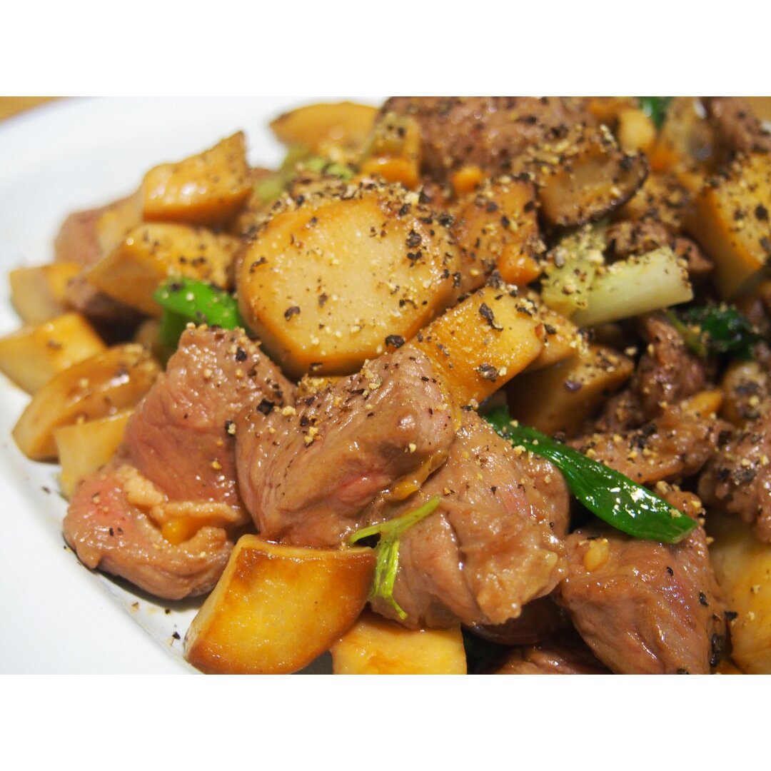 黑胡椒杏鲍菇牛肉粒