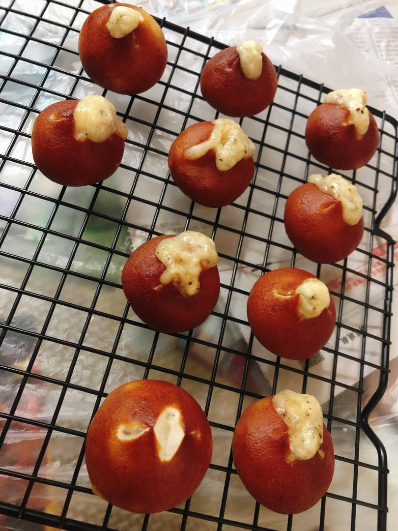 碱水小丸子（超可爱好操作的碱水面包）