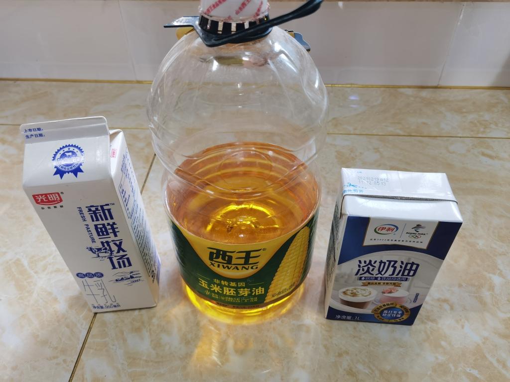 纯奶手撕吐司的做法 步骤1