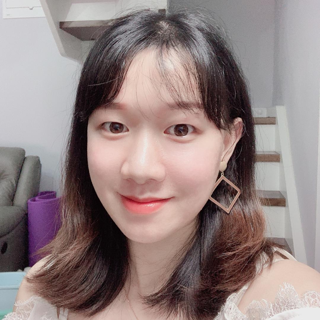 L露的餐桌