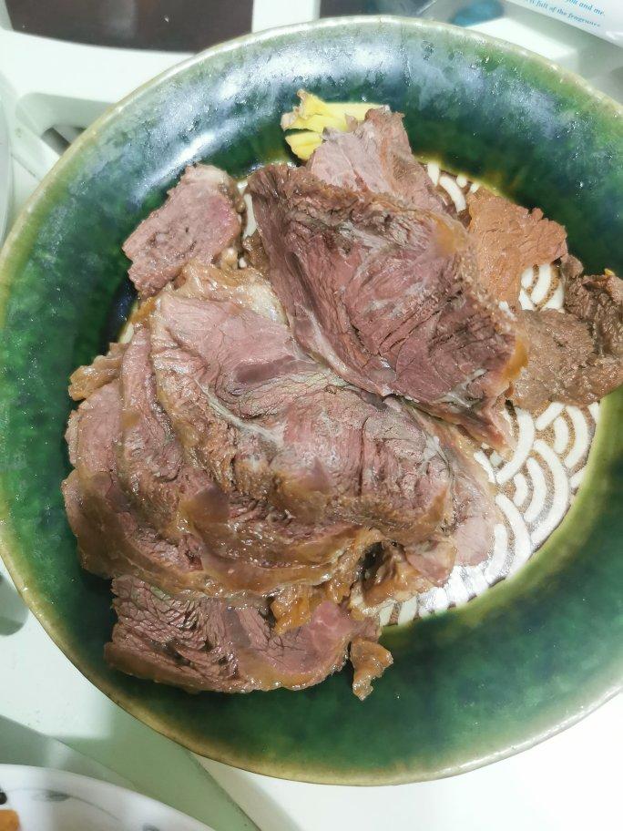 只爱酱牛肉