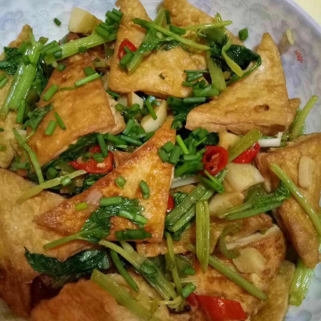 外酥里嫩的煎豆腐