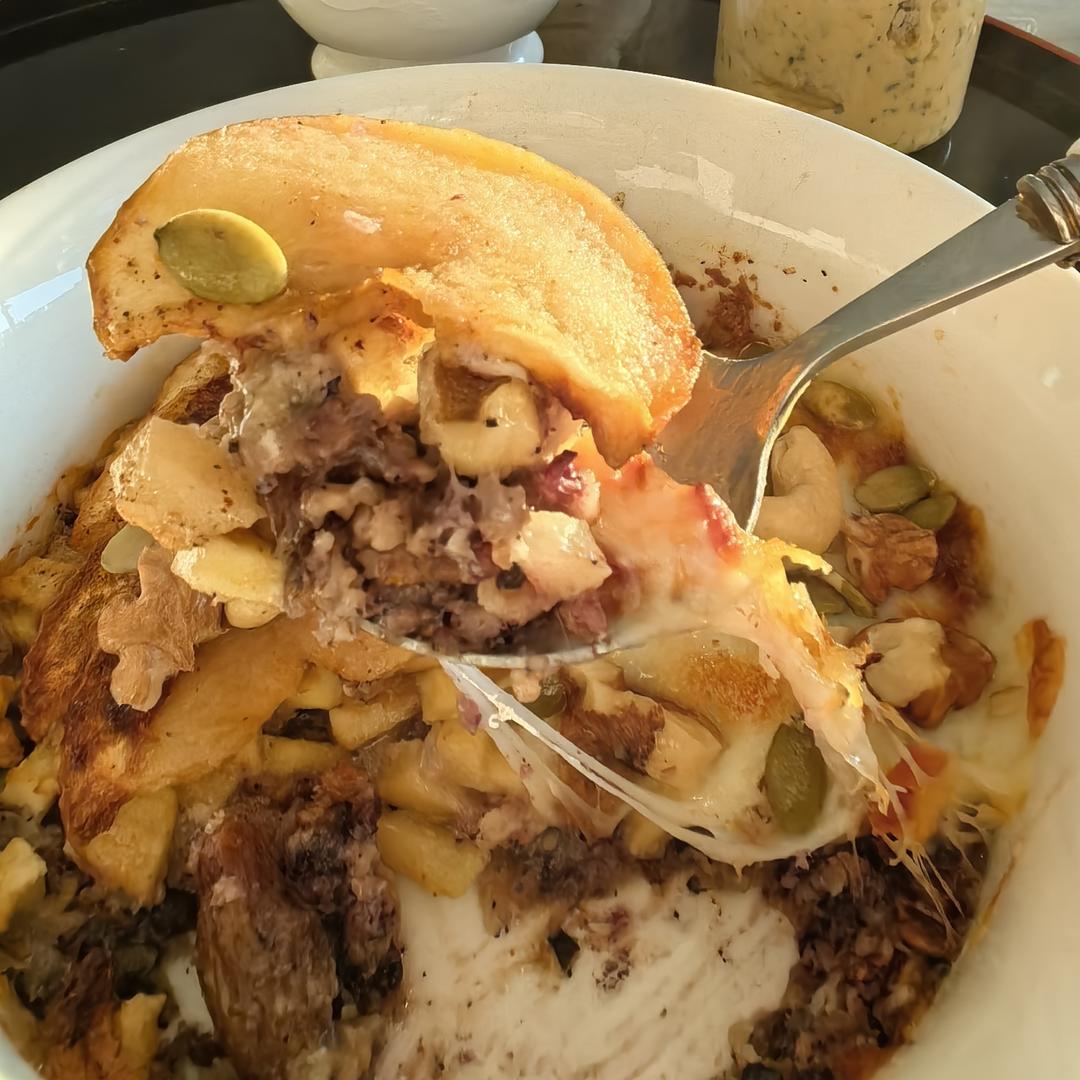 肉桂苹果烤酸奶燕麦