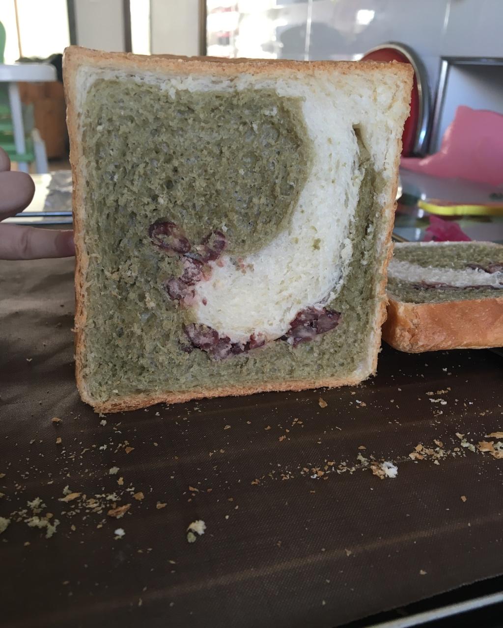 抹茶蜜豆吐司