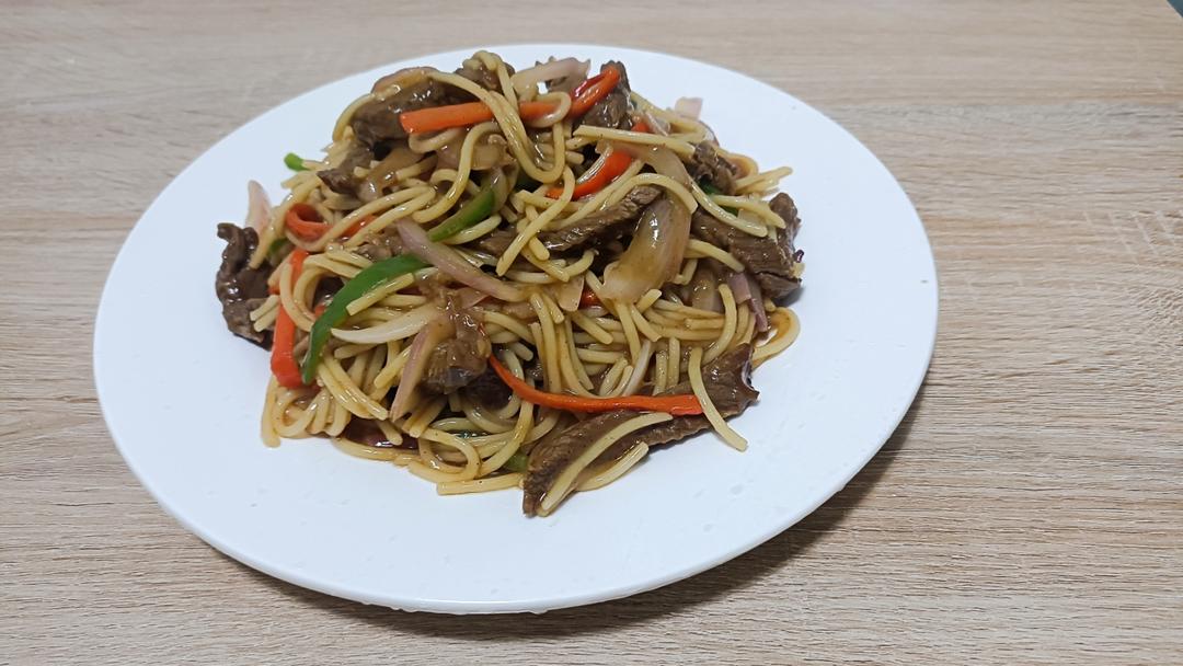 黑椒牛排意面