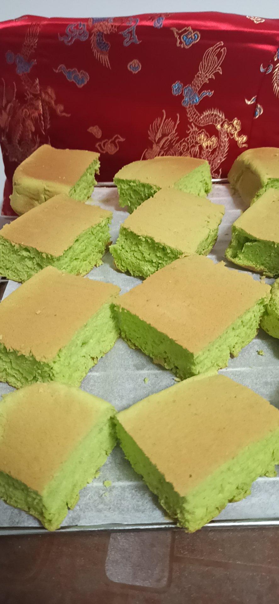 菠菜戚风蛋糕（8寸中空模具）