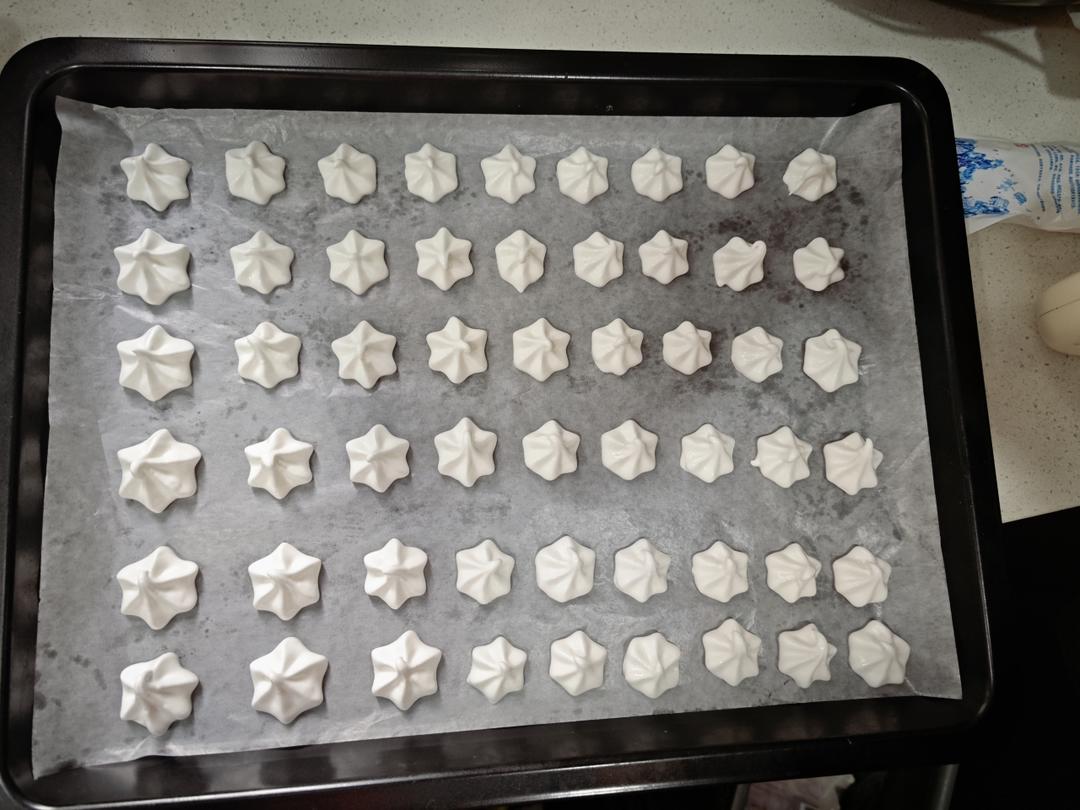 如何做出有棱有角+色调美美的蛋白糖