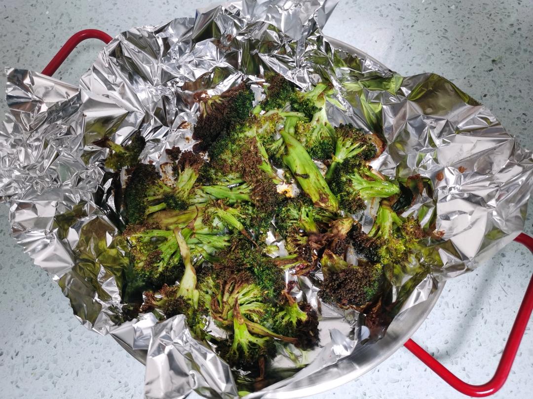 烤西兰花🥦，比烤菜花更好吃