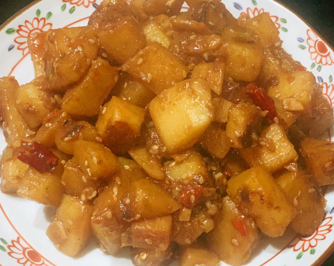 秒杀路边摊！香气扑鼻的【香辣孜然土豆】