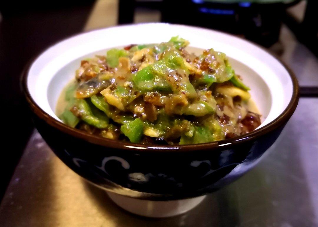 【正宗湘菜】擂辣椒皮蛋